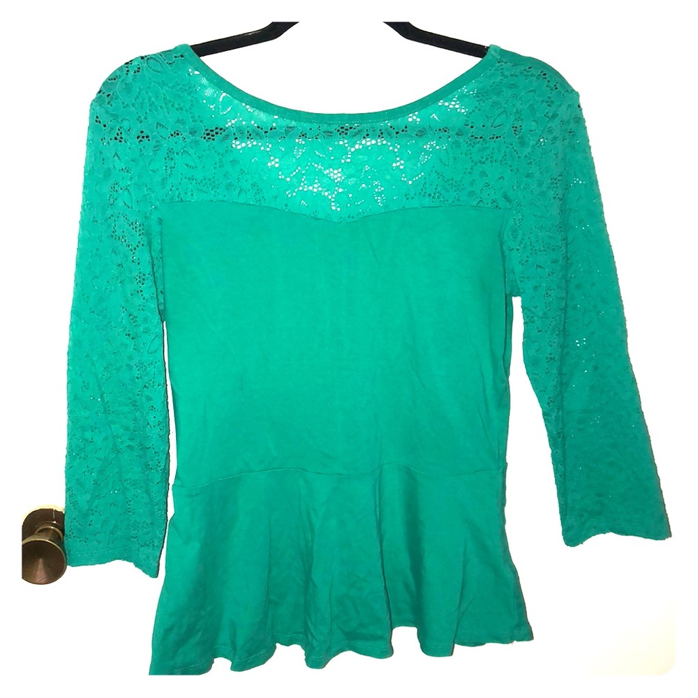Express Quarter Lace Sleeve Top